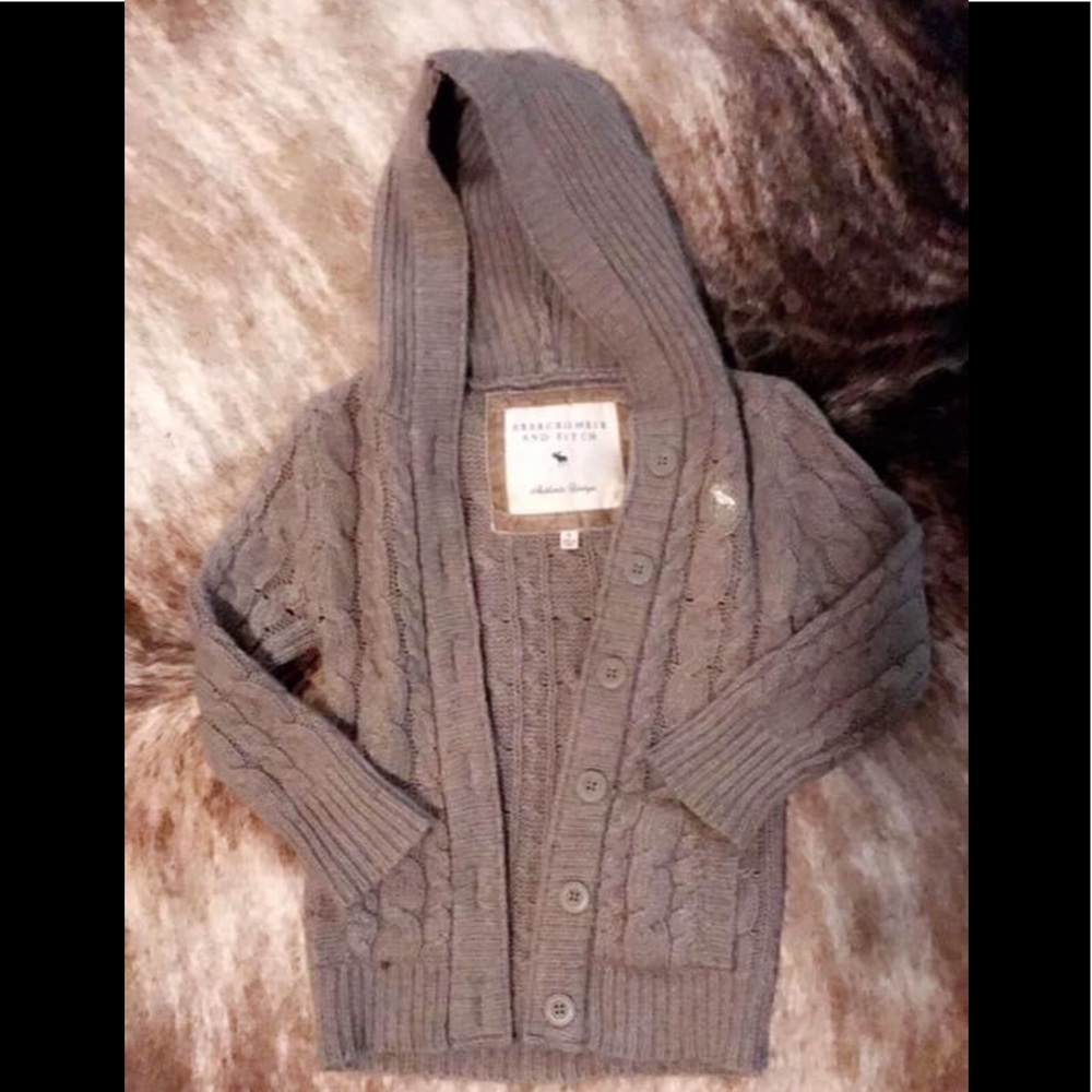 A&F cardigan